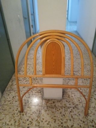 Cabecero de madera y Mimbre