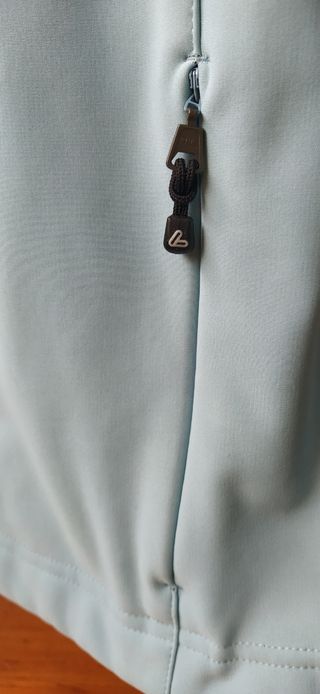 Chaqueta cortavientos con forro polar