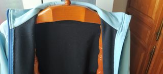 Chaqueta cortavientos con forro polar