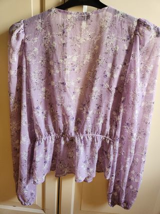 Blusa cruzada de Stradivarius talla s