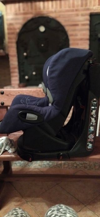 Silla coche grupo 1 bebé confort modelo Axiss