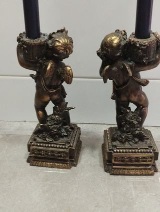 Reloj y candelabros