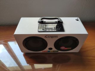 Altavoz y reproductor digital Logoss