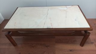 MESA AUXILIAR ANTIGUA MADERA CON MÁRMOL 