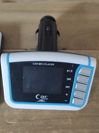 Sistema de MP3 para mechero de coche