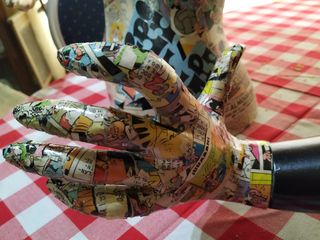 Maniquí único de TEBEOS