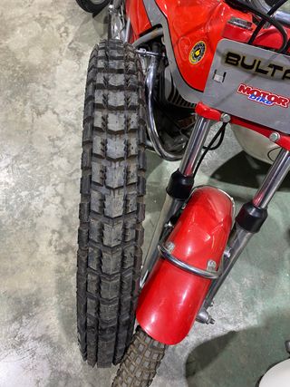 Neumatico  Firestone 3.25. / 350 19