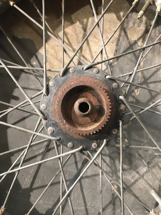 Triumph bonneville Rueda dunlop wm2-18