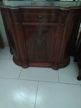mueble entrada con espejo