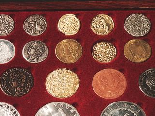 COLECCION - Historia de la Moneda Española