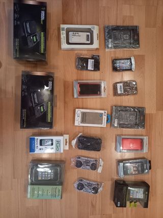 Custodie e caricabatterie per iPhone 4/4s