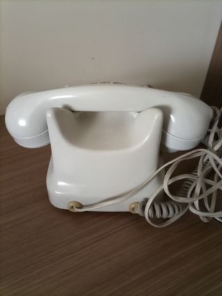 teléfono antiguo