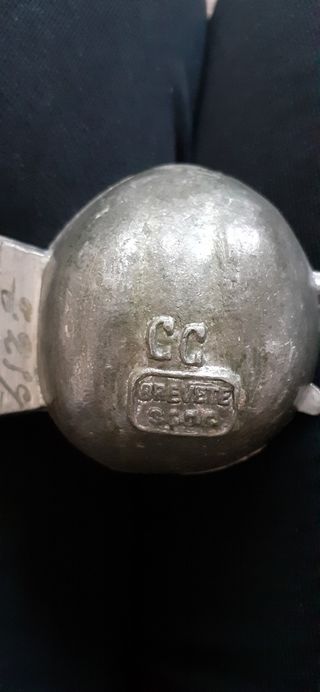 Antiguo molde de estaño con bisagra