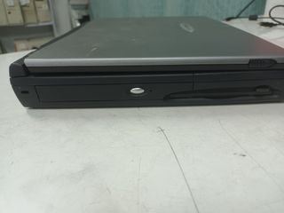 HP COMPAQ PRESARIO 1200 PORTATIL RETRO (P-5)