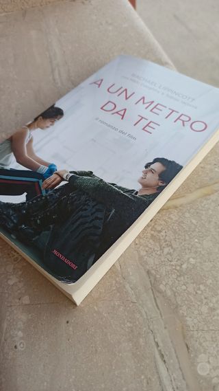 Libro A un metro da te