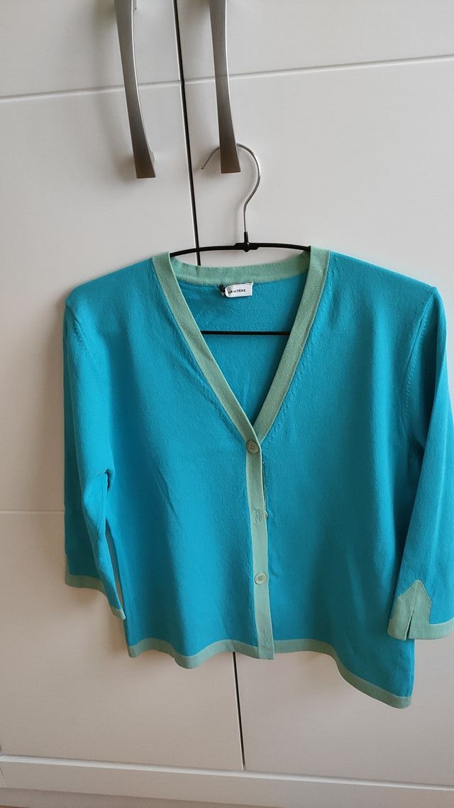 Conjunto de chaqueta y top de punto de mujer