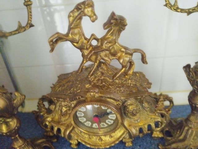 antiguo y precioso juego..de bronce