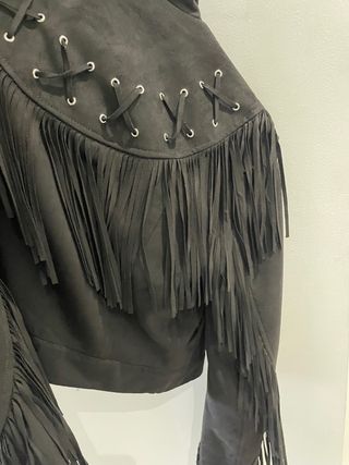Cazadora ante