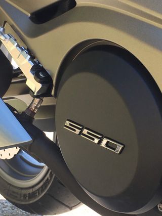 Kymco AK 550
