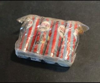 Antigua cámara de vídeo 8mm YASHICA 8-ES