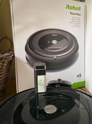 Aspirador Roomba casi nueva