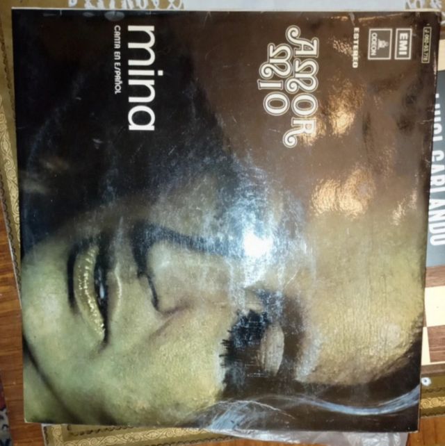 mina "amor mio" canta en espanol