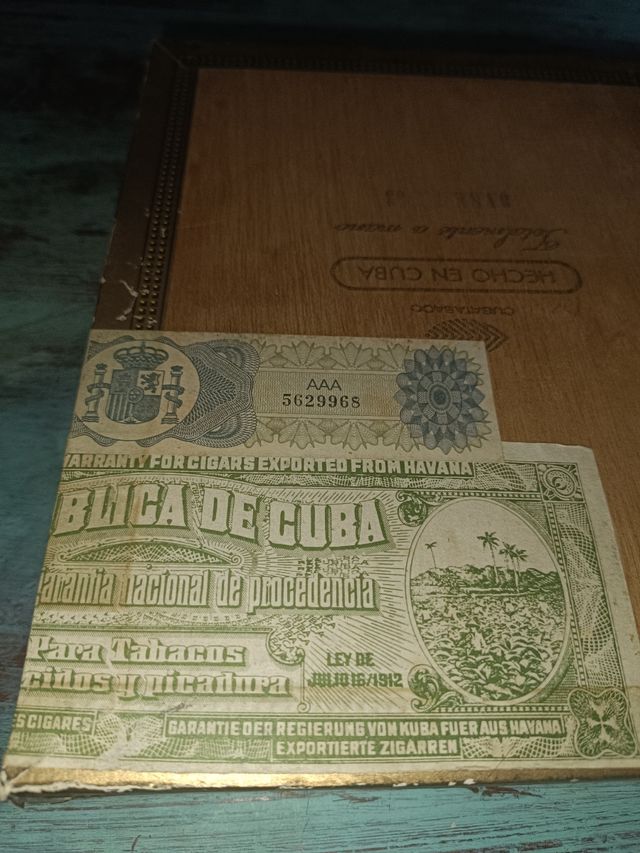 caja puros antigua nr1