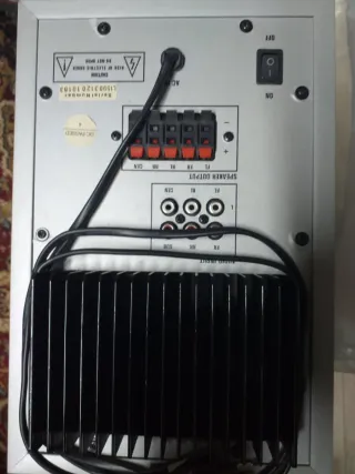 Altavoces Home Cinema 5.1 Airis Modelo L147