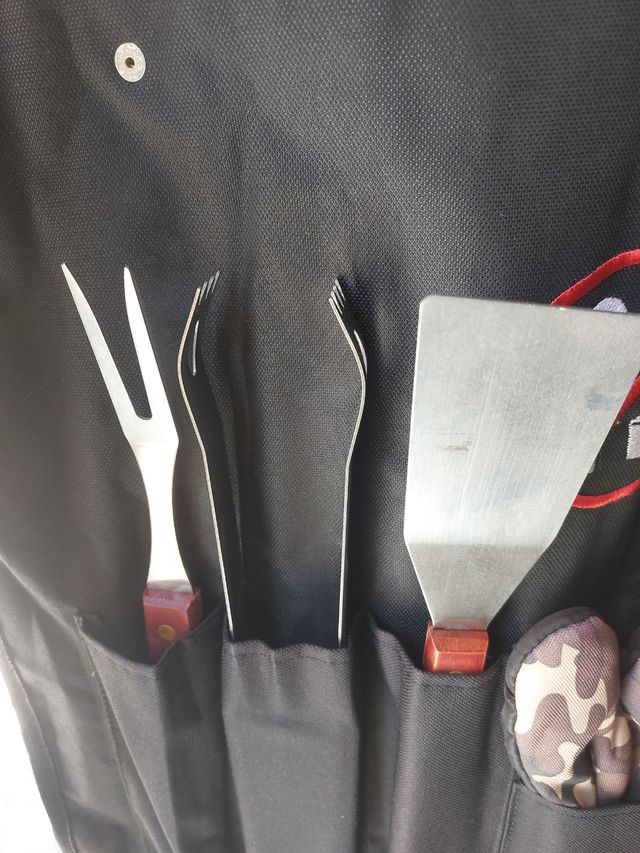 grembiule per barbecue