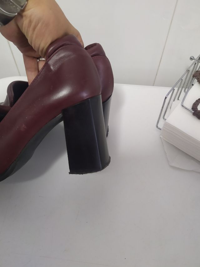 zapatos granate PIEL