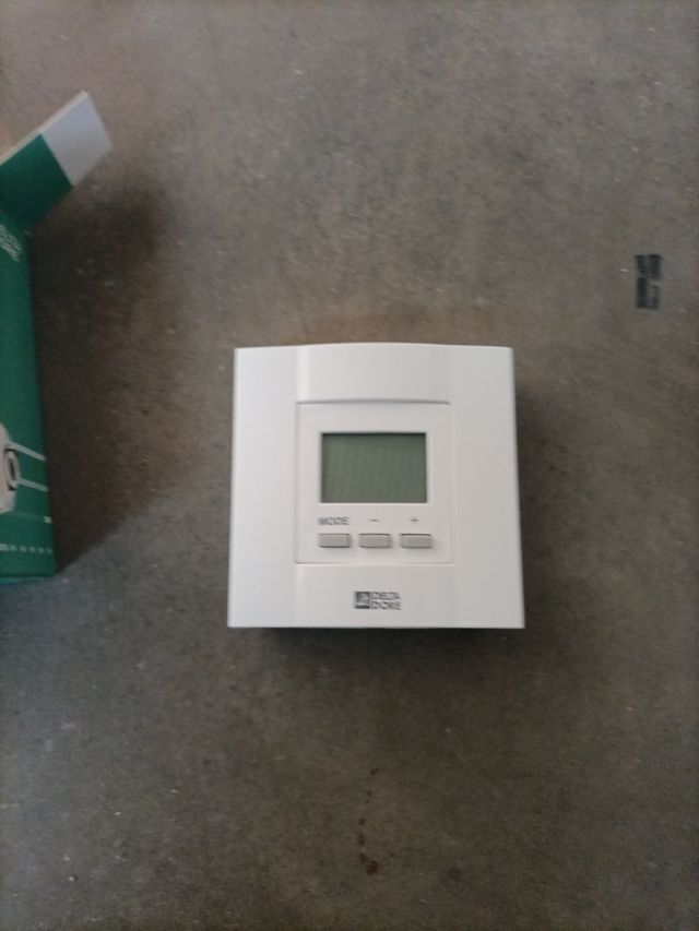 Termostato frio-calor suelo radiante-refrescante