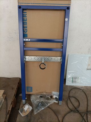 Soporte empotrar Geberit para lavabo suspendido