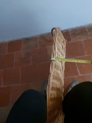 bandeja de mimbre antigua