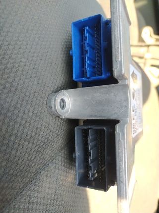 Opel Astra H  13251080