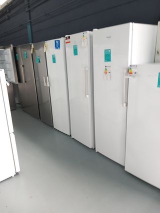 Congeladores verticales a buen precio outlet desde