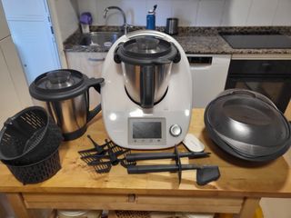Thermomix TM5 con accesorios