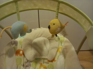 Hamaca Columpio Harmony Elepaloo de Bright Starts