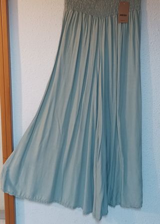 Pantalón marca Made in Italy