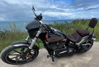 Harley davidson breakout 2014