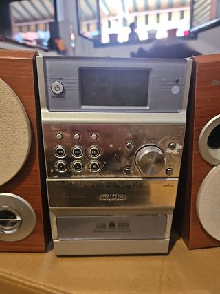 Reproductor de CD y casette Philips