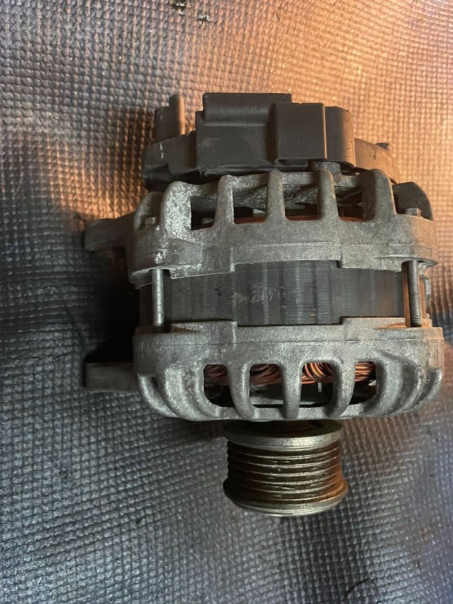 ALTERNADOR DE COCHE