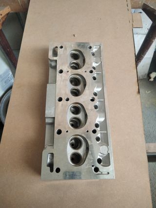 Culata renault r4 4 852cc