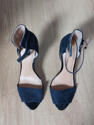 👠👠ZAPATOS DE TACÓN ZARA. 38. 