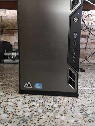 PC Gaming Mountain con Intel i9. juega sin lag 