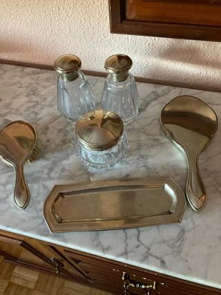 JUEGO DE TOCADOR PLATA VINTAGE