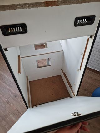 Mueble para maquina recreativa