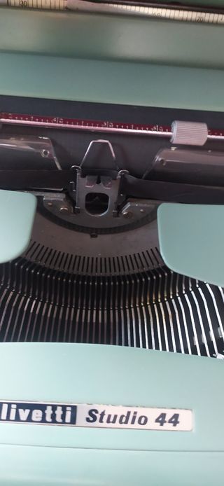 Olivetti Studio 44