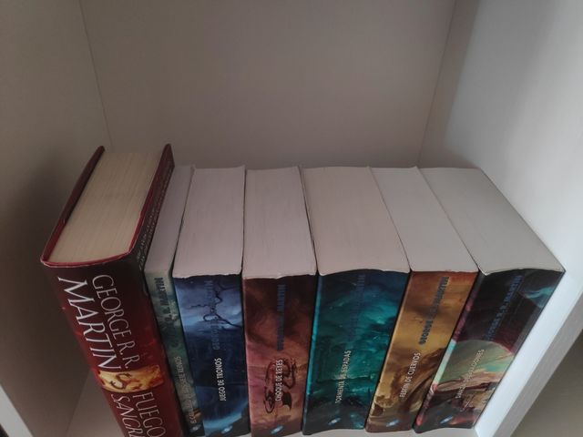 Cancion de Hielo y Fuego