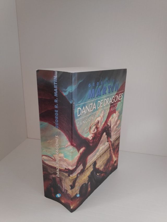 Cancion de Hielo y Fuego