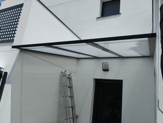 tetti, visiere, pergole, carpenteria in alluminio